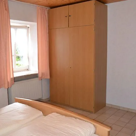 Weinhotel Platz ホテル