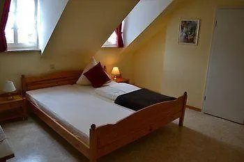 Weinhotel Platz ホテル