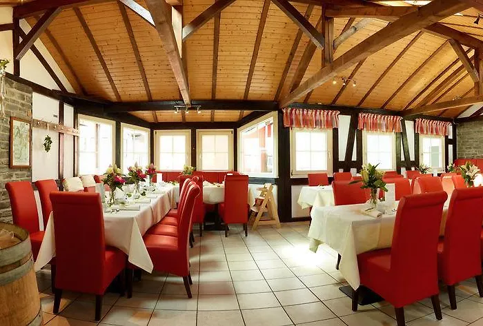 Szálloda Weinhotel Platz