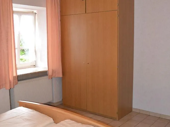 Weinhotel Platz Szálloda